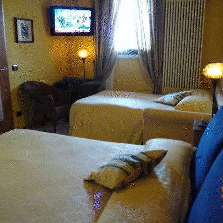 Διαμέρισμα Dimora Del Viaggiatore 2 Βερόνα