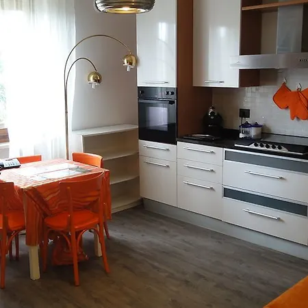 Apartment Dimora Del Viaggiatore 2 *