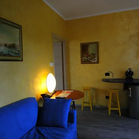 Dimora Del Viaggiatore 2 *